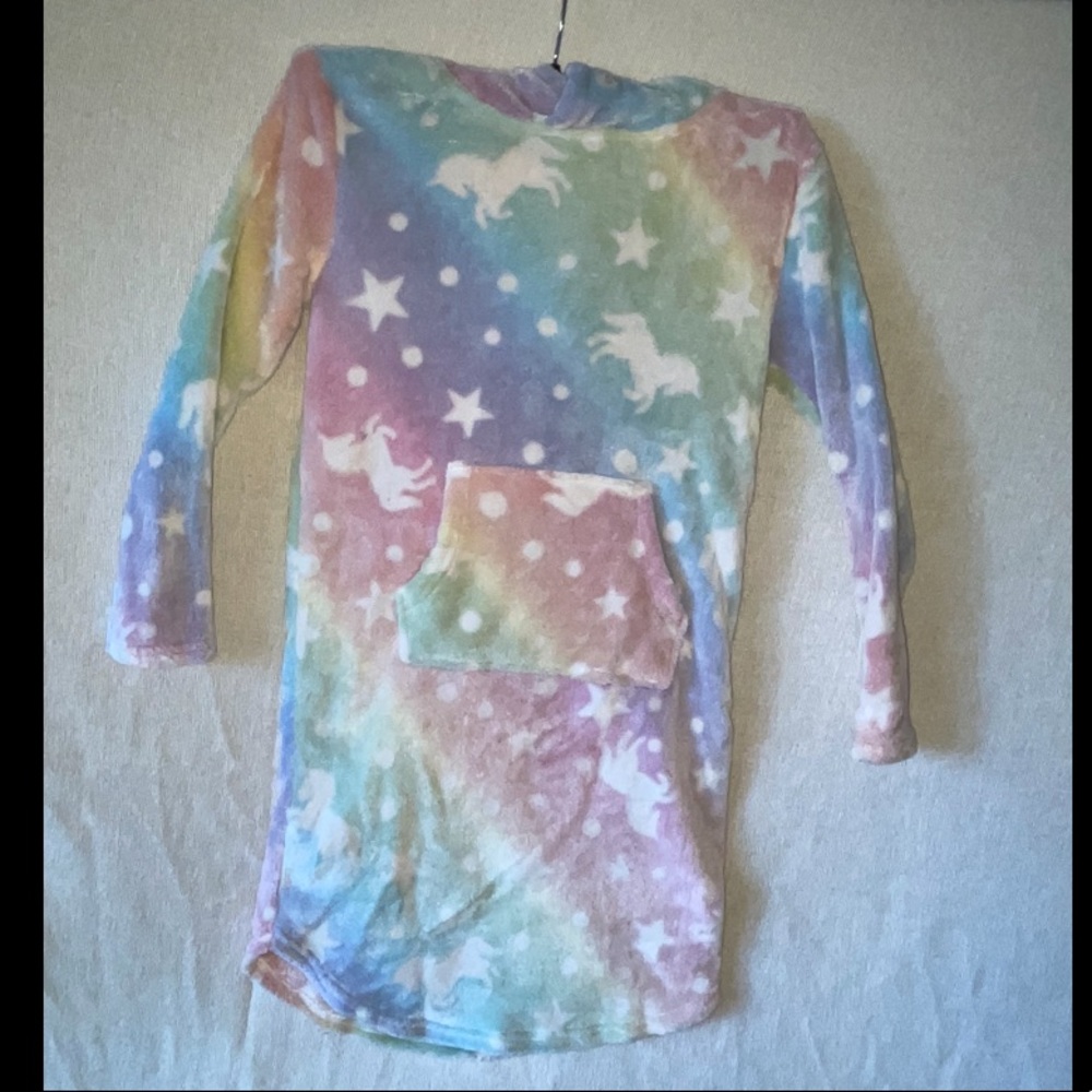 Long hoodie with unicorn hood with hood and ears